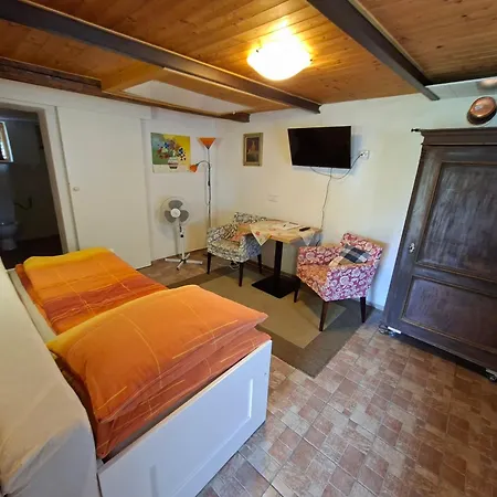 Pavlov24 - Zahradní Domečky